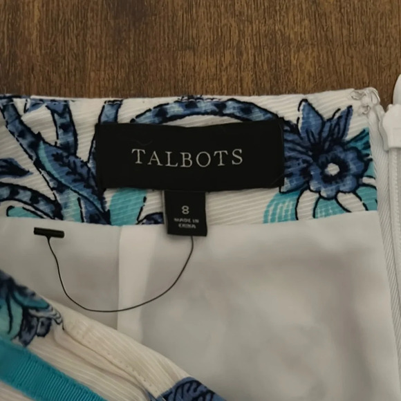 NWOT Blue and Cream Floral Pencil Skirt - Picture 4 of 4